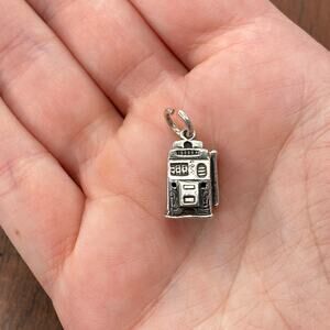 Vintage Sunwest 925 Sterling Silver Las Vegas Machine Pendant Charm
